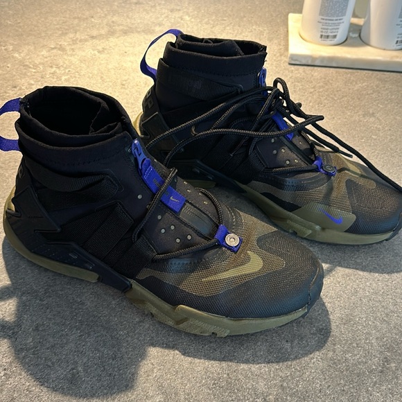 Nike Hirrache gripp in nearly new shape. - Picture 1 of 4